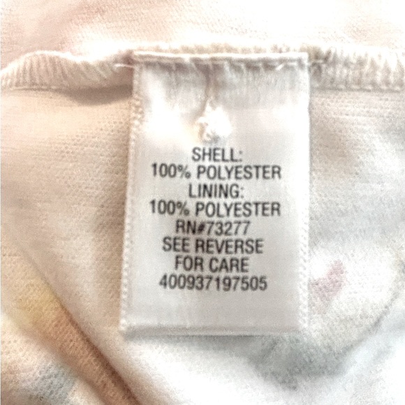 Flirty Spring/Summer Floral Design Dress Size L - Picture 3 of 5